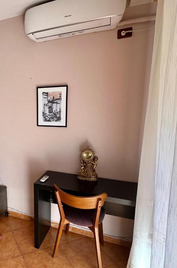 Apartment In Skanderbeg Square - Tirana Center 1 Eksteriør bilde
